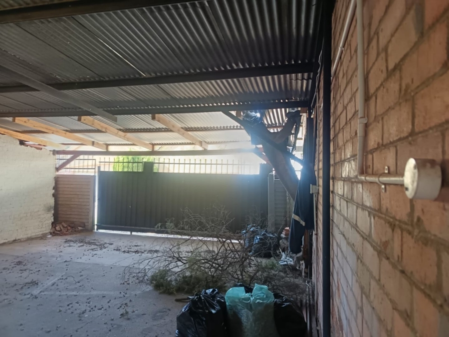 4 Bedroom Property for Sale in Memorial Road Area Northern Cape